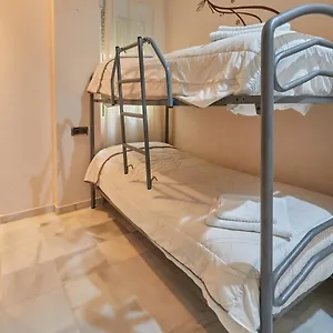 Two Bedrooms Leonor Davalos Apartment Sevilla